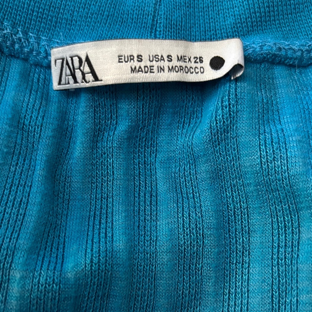 Zara Blue Ribbed Top - Picture 7 of 7